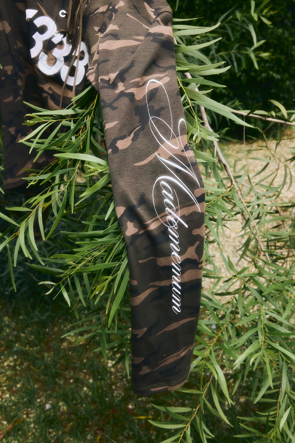 BADDIE / Camo Long Sleeve