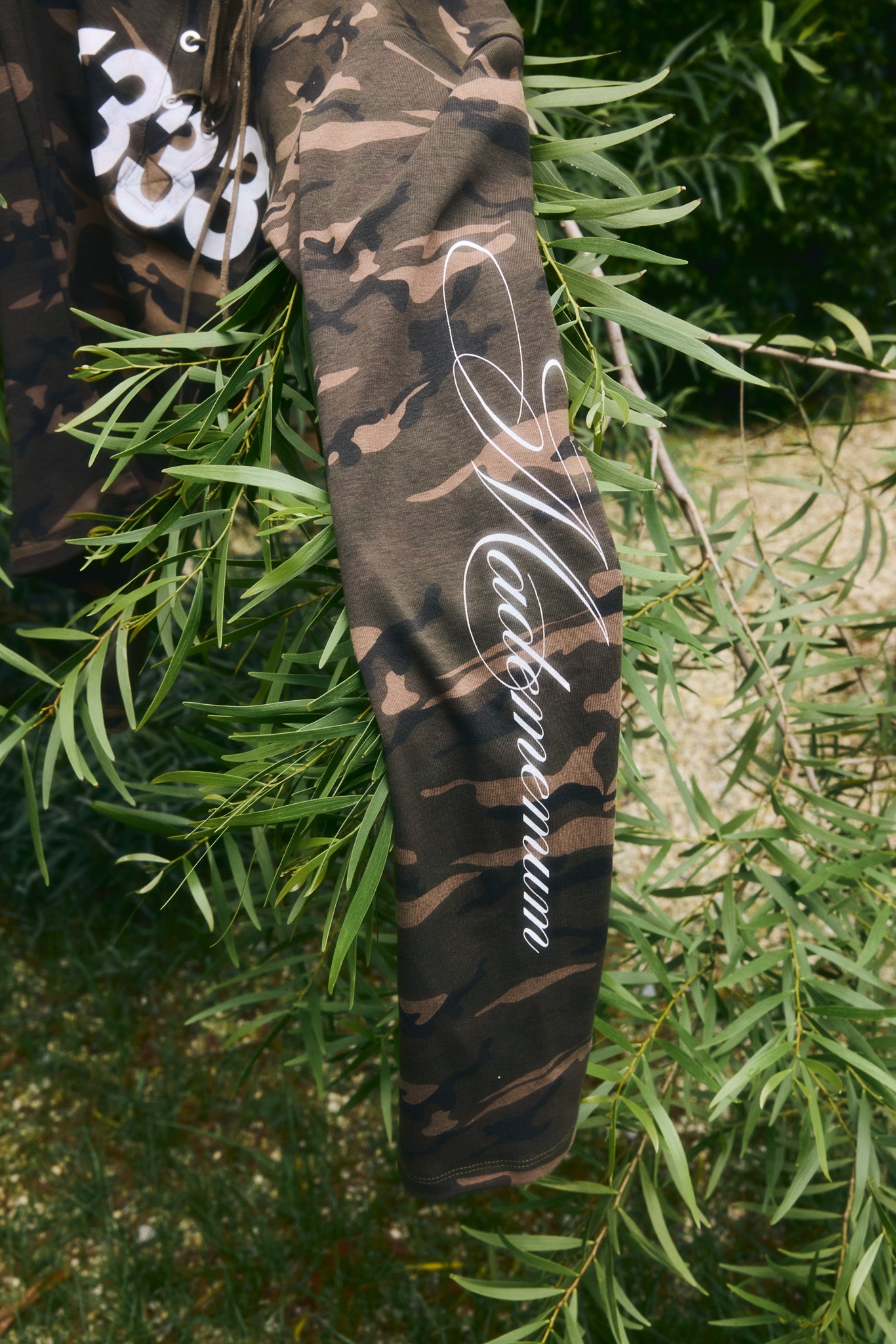 BADDIE / Camo Long Sleeve