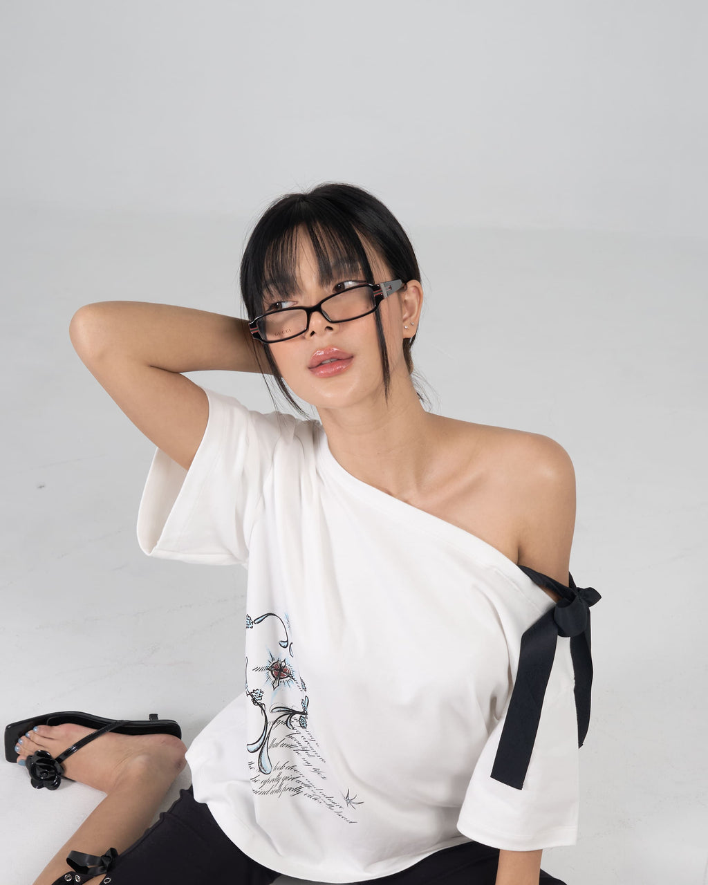 Letter To Her/ Off Shoulder Bow